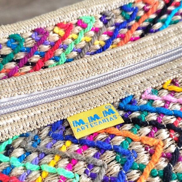 M.M.M Artesanías Multicolor Woven Crossbody Bag I Boho Festival Hippie Style - Picture 3 of 6